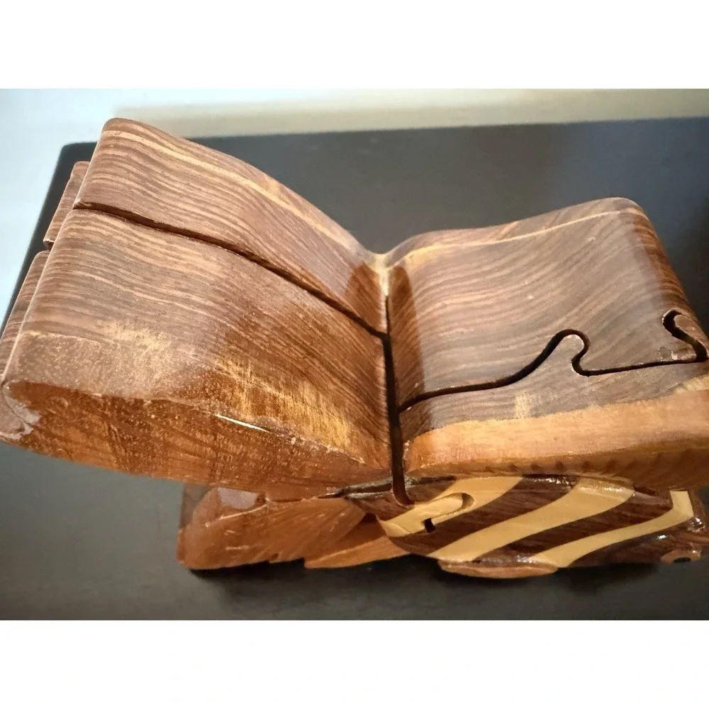 Fish- Wooden Puzzle Box Decorative Jewelry Trinket Box Handmade Vtg‎ Red Velvet